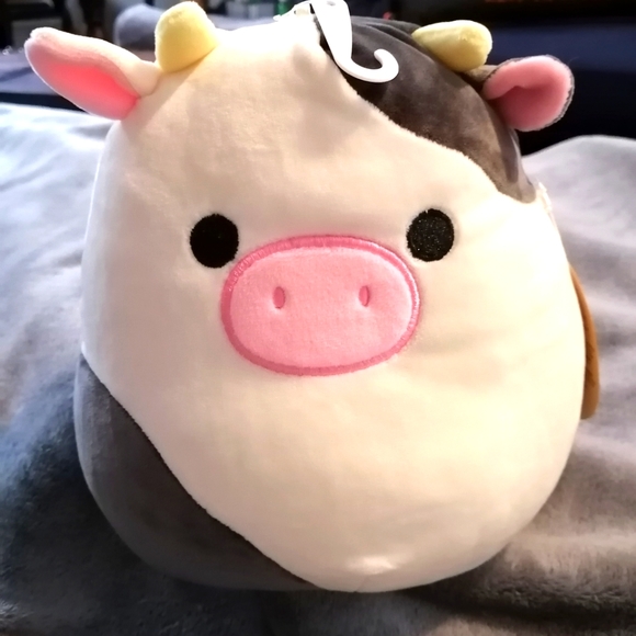 Kellytoy Other - NWT dog toy Connor cow squishmallow plush